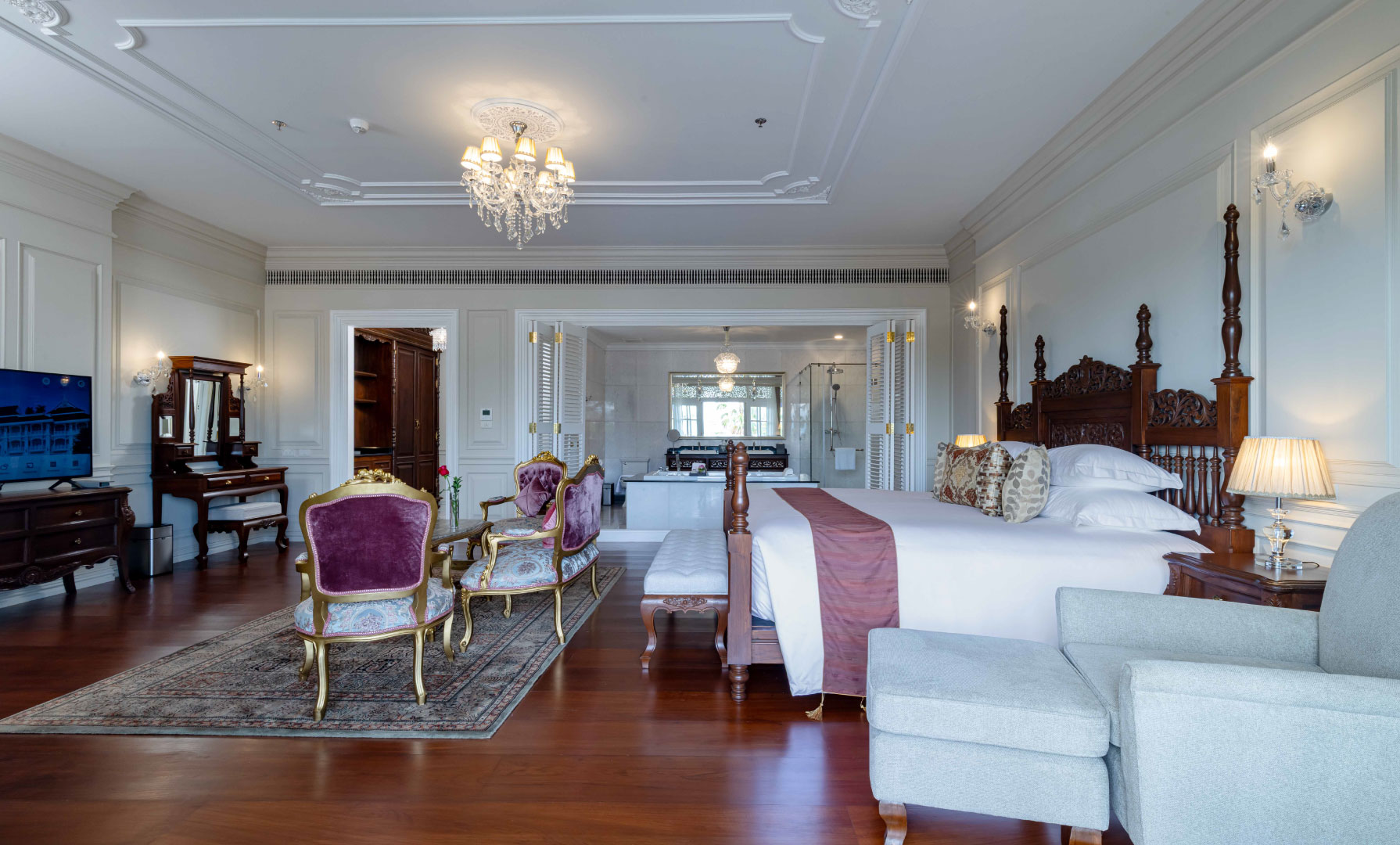 room-types-Executive-Suite-01